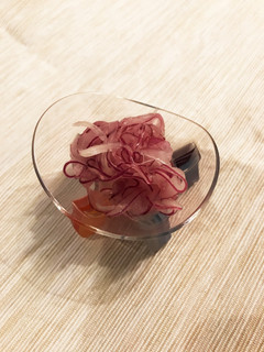 夏に簡単副菜レッドオニオン紫玉ねぎ酢漬け-レシピのメイン写真