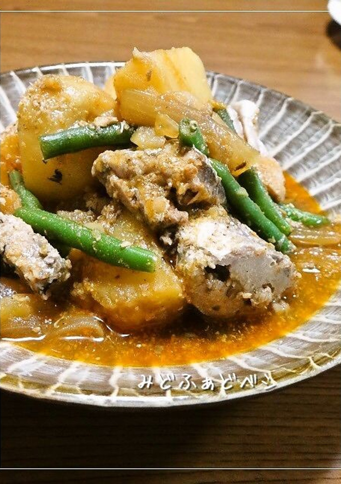 さば缶で節約✿旨辛サバじゃが-レシピのメイン写真