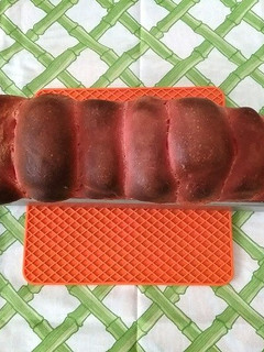 ビーツ入り、食パン♪(^^♪-レシピのメイン写真