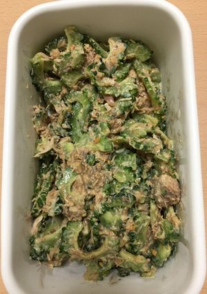 ゴーヤと鯖缶味噌サラダ-レシピのメイン写真