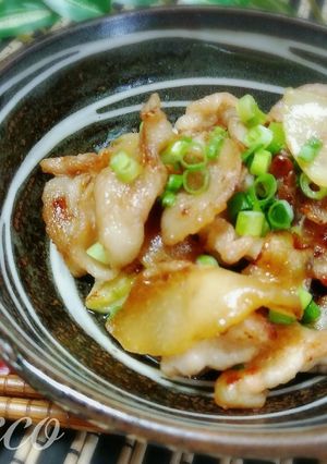 瓜(うり)の漬物と豚バラ肉のぽん酢炒め♪-レシピのメイン写真