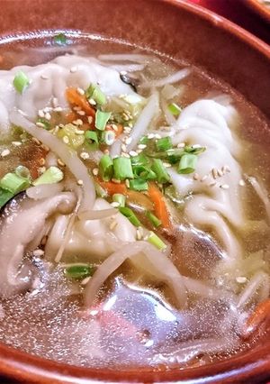 食欲UP【スープ仕立てのピリ辛ぎょうざ】-レシピのメイン写真