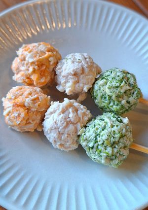 鶏肉の三色団子(犬用)-レシピのメイン写真