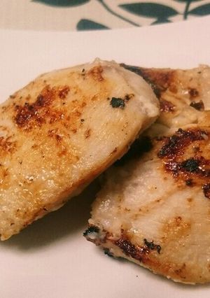 簡単！健康！鳥むね肉の酒粕漬け焼き-レシピのメイン写真