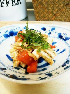 トマトと油揚げとおかかのサラダ-レシピのメイン写真