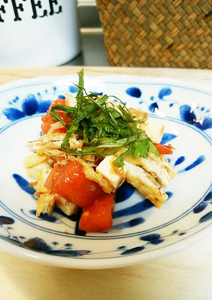 トマトと油揚げとおかかのサラダ-レシピのメイン写真