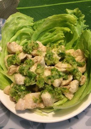 鶏むね肉のつるるんごまねぎ塩かけ-レシピのメイン写真