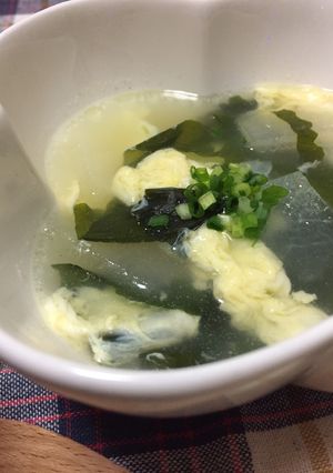 カットワカメと玉子の冬瓜入り中華スープ-レシピのメイン写真