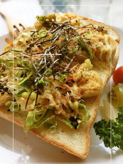 端っこグルメ❂卵焼き×葱・海苔和トースト-レシピのメイン写真