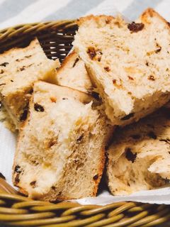 ホームベーカリーで!しっとりレーズンパン-レシピのメイン写真