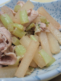 すし酢使って!大根と豚肉の炒め物-レシピのメイン写真