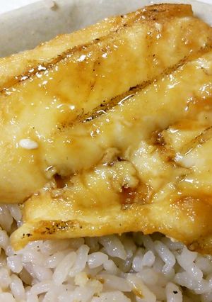 蒲焼き風パンガシウス♪-レシピのメイン写真