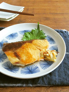 簡単◎ぶりの照り焼きガーリック添え-レシピのメイン写真