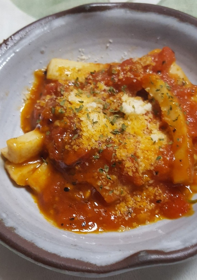 完熟トマトとちくわのピリ辛炒め-レシピのメイン写真