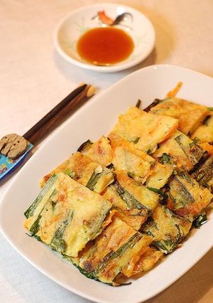 ニラの大量消費♪ニラと人参のチヂミ-レシピのメイン写真