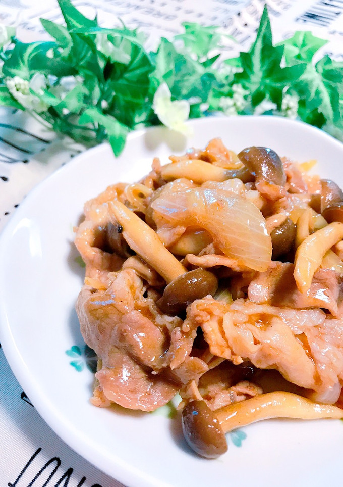 しめじと玉ねぎ入り♡豚肉のカレーマヨ炒め-レシピのメイン写真