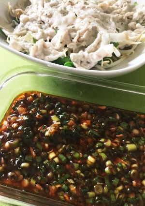 食べるラー油と小葱の万能タレ-レシピのメイン写真