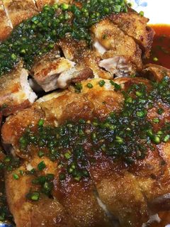 鶏もも肉のステーキ!スパイシー焼肉のタレ-レシピのメイン写真