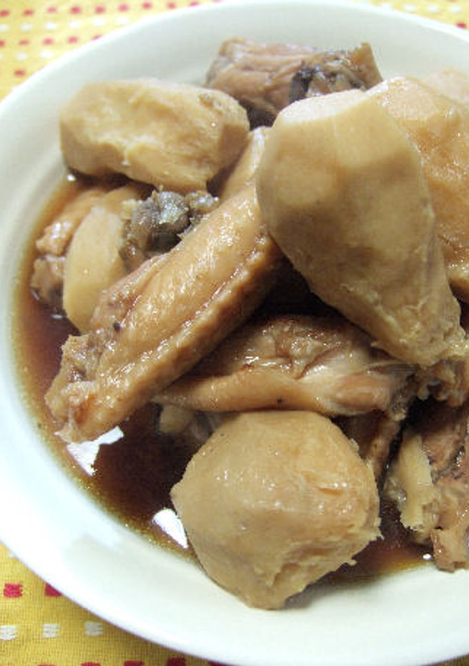 ばあば直伝☆鶏手羽肉と里芋の煮っころがし-レシピのメイン写真