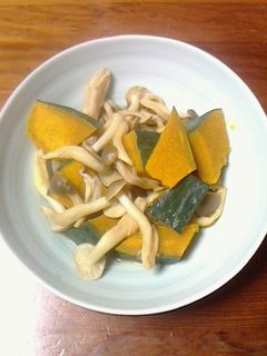 早い☆簡単☆カボチャとシメジのレンジ煮-レシピのメイン写真