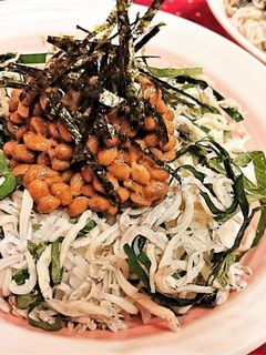 簡単★朝食にも【しらすと大葉の納豆丼】-レシピのメイン写真