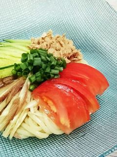 ツナとみょうがのぶっかけ冷やしうどん-レシピのメイン写真