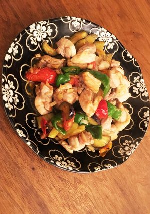 【超簡単！】夏野菜とチキンのワイン蒸し-レシピのメイン写真