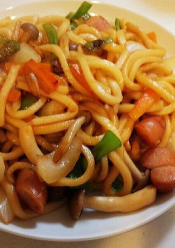 簡単うまうま～☆10分で焼きうどん！-レシピのメイン写真