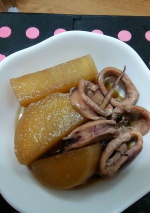 旨い♡大根とイカの煮物-レシピのメイン写真