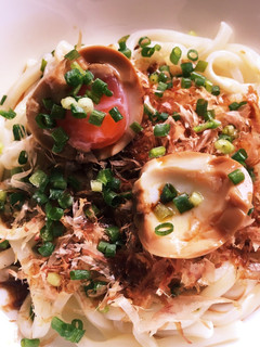 10分で完成!冷凍うどんでぶっかけうどん-レシピのメイン写真
