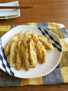 サクッと美味しい♪ごぼうの天ぷら-レシピのメイン写真