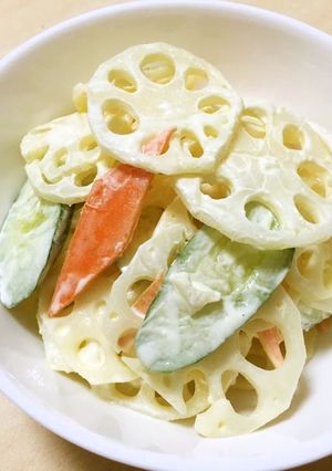 簡単おかず：れんこんマヨポンサラダ-レシピのメイン写真