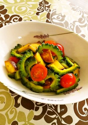 ゴーヤーとさつま芋の南国蒸し煮♪-レシピのメイン写真