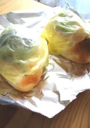 大葉とチーズをのせたロールパン-レシピのメイン写真