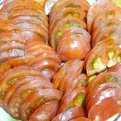 รูปของ トマトスライス トマト　大量消費