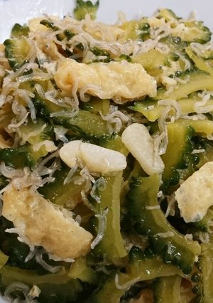 ゴーヤとじゃこのにんにく炒め煮-レシピのメイン写真