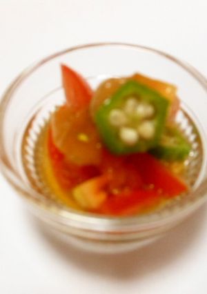 超簡単　オクラとトマトの梅合え-レシピのメイン写真