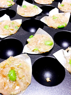 包む手間なし!簡単たこ焼き器で餃子-レシピのメイン写真