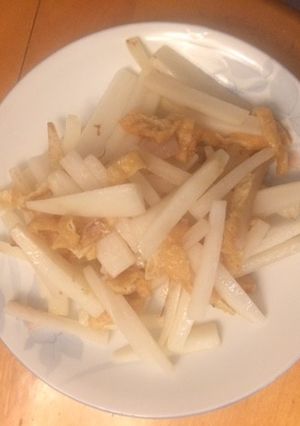 超簡単!大根と油揚げの炒め物-レシピのメイン写真