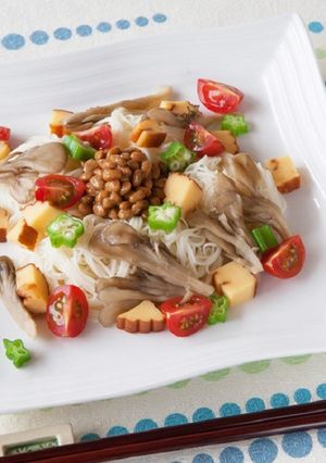伊達巻とまいたけのカラフルそうめん-レシピのメイン写真