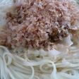 フライパンで★おろし納豆エノキ釜揚うどん