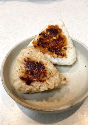 甘辛♡ピーナッツ味噌焼きおにぎり-レシピのメイン写真