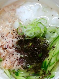 簡単朝食♪ツナとキュウリ ゆかり冷や汁♡-レシピのメイン写真