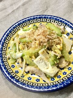 豚小間切れで♪簡単ゴーヤチャンプル-レシピのメイン写真