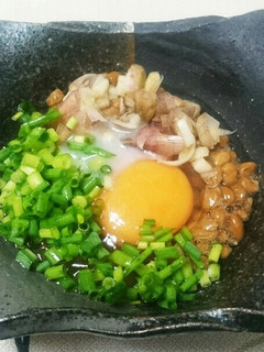簡単!美容!健康!納豆に甘酒と卵と薬味-レシピのメイン写真
