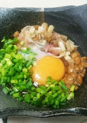 簡単！美容！健康！納豆に甘酒と卵と薬味-レシピのメイン写真