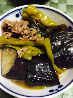 【大量消費】なすとピーマンと牛肉の煮物-レシピのメイン写真