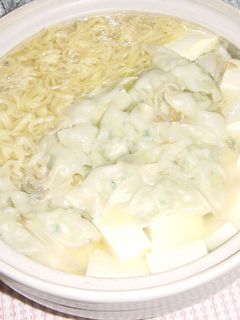 鍋物に入れる麺はコレ☆焼きそば麺☆-レシピのメイン写真