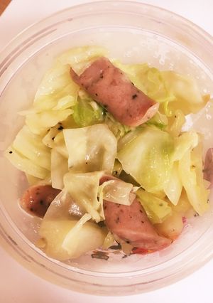 節約！キャベツとウインナーのチーズ炒め-レシピのメイン写真