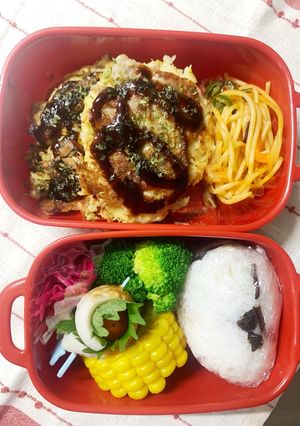 7/15お好み焼きとおにぎり弁当-レシピのメイン写真